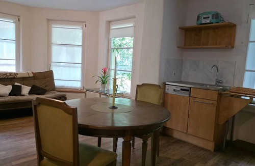 Center Apartment | Cozy 3 room apartment in the middle of nature Top of Zurich 21 min. from the center