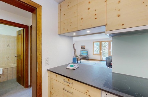 Champfer Apartment | Cozy 3-Star Holiday Apartment in Champfèr with Terrace & Fireplace