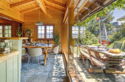 Chamoson Ski Chalet | Cozy mountain chalet with garden, games and panoramic views