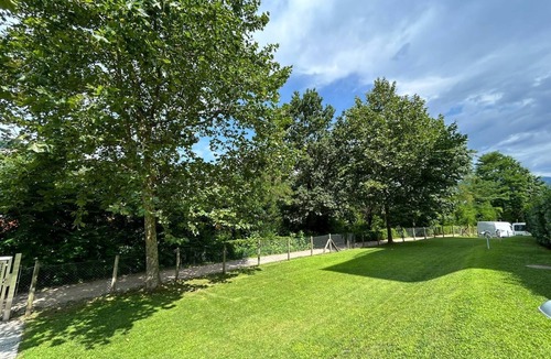 Pregassona Apartment | Cozy room in a new apartment, a 14-minute bus ride from Lugano city center.