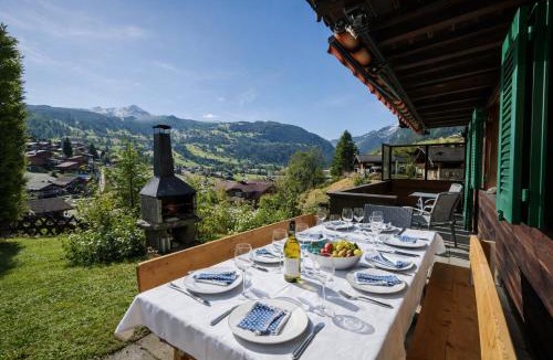 Grindelwald Ski Chalet | Cozy traditional Chalet, Stunning Mountain Views