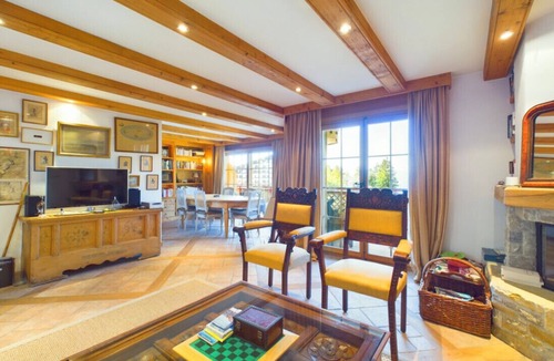 Randogne Apartment | Crans-Montana – High-End Alpine Apartment with 3 Bedrooms & Sunny Terrace