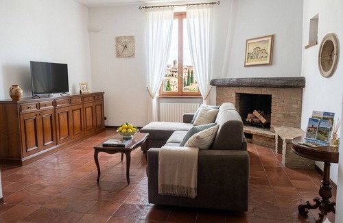 Crespi d'Adda Apartment | CRESPI APARTMENT SIX (VILLAGE CRESPI HERITAGE U.N.E.S.C.O.)