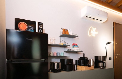 Somma Lombardo Apartment | Da Gise: Garden, Wifi, Malpensa
