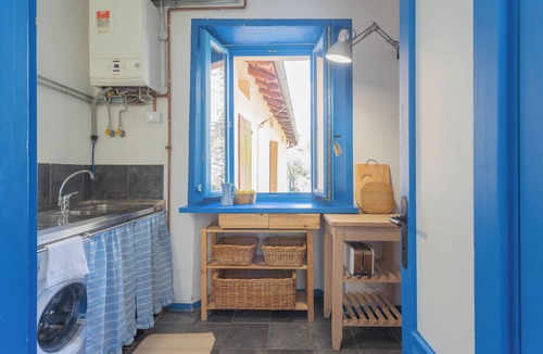 Careno Apartment | Deriva Apartment on Careno's Beach