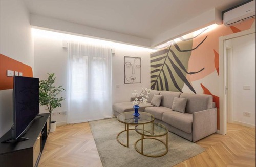Loreto Apartment | Design - 3 Bedrooms & 2 Bathrooms - B Home