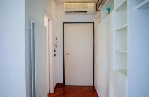 Morivione Apartment | Design and Wellness apartment with Pool and GYM