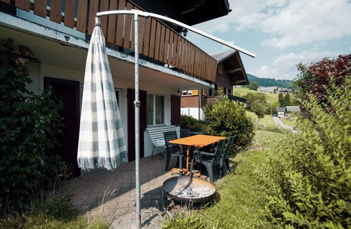 Amden Apartment | "Discover Tranquil Comfort in the Heart of Scenic Amden"