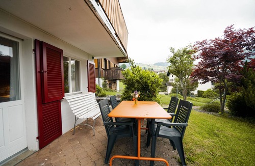 Amden Apartment | "Discover Tranquil Comfort in the Heart of Scenic Amden"