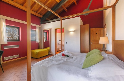 San Benedetto di Lugana Hotel | Double Superior Renano - Almavite, Desenzano Del Garda, Italy