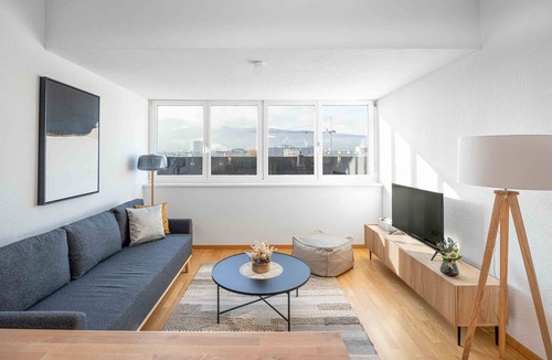 Hard Apartment | E-64 Duplex-3BDR apartment with Sky roof-Zurich West