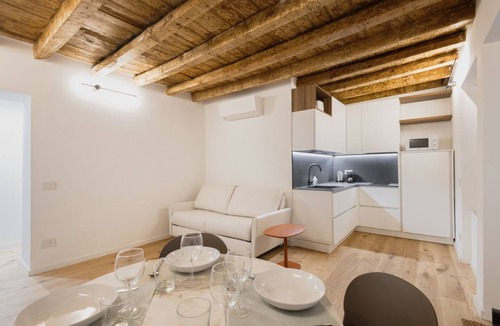 Lazzaretto Apartment | Easylife -Exclusive with terrace in Porta Venezia