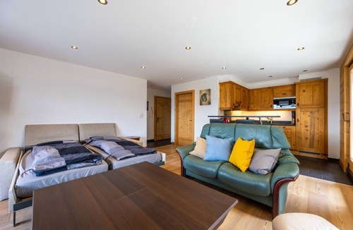 Saint-Pierre-de-Clages Apartment | Elisabeth - close to the centre, view
