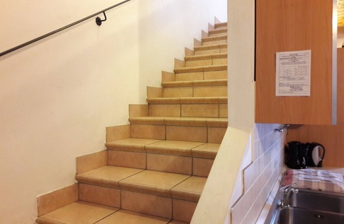 Desenzano del Garda Apartment | ESMERA APARTMENT NEAR THE CENTER WITH PRIVATE PARKING AND FREE WIFI