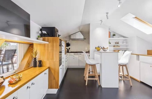Old Town Apartment | EXPERIENCE THE PINNACLE OF LUXURY LIVING IN THE HEART OF ZURICH - PENTHOUSE