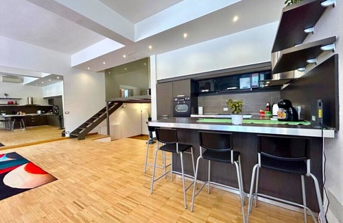 Gallaratese Apartment | Falck 53 Milan - Fiera S Siro Centro Duomo - Sleeps 4 - Free Parking