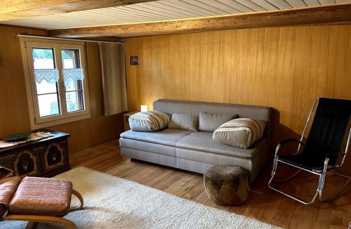 Walterswil Apartment | Familienferien in einem 200 Jahre alten Berner Bauernhaus