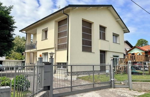 Sesto Calende Apartment | Family 3-Bedroom Apartment near MXP &Lake Maggiore