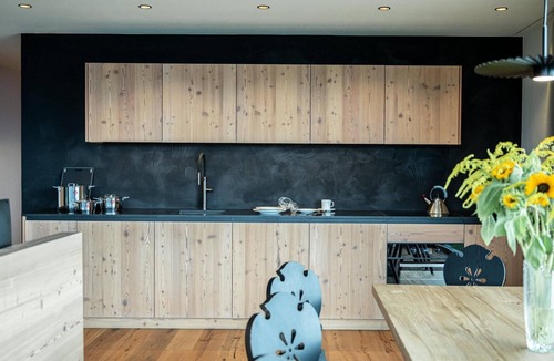 Maranza Apartment | Family Apartment 203 'Mountain Lodge Margit' with Private Balcony and Infrared Sauna