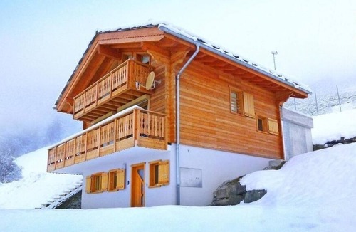 Heremence House | Ferienhaus für 8 Gäste mit 150m² in Les Masses