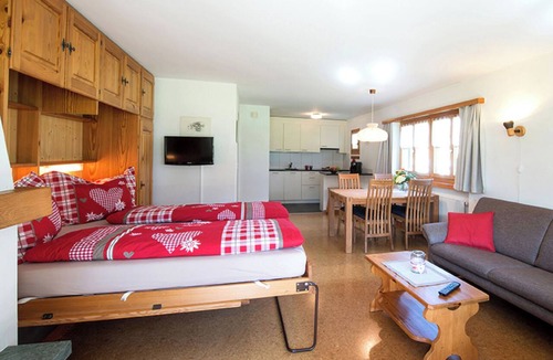 Andeer Apartment | Ferienhaus Muntschi, (Andeer), by Interhome