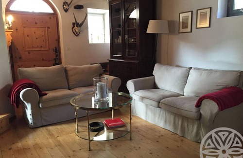 Vna Apartment | Ferienhaus Permez, (Vnà) by Interhome