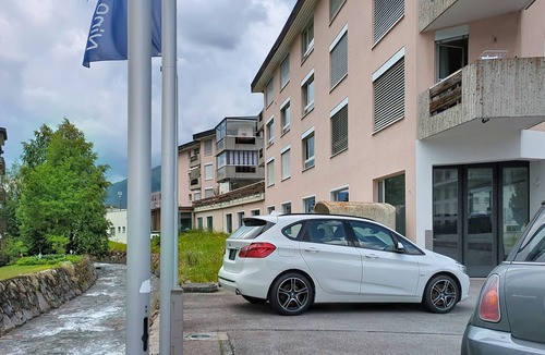 Davos-Dorf Apartment | Flüela Lounge by Interhome