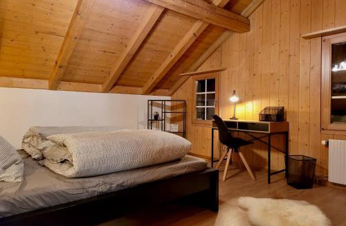 Leissigen Apartment | Forest View Apartment in Leissigen by Interlaken with No Kitchen