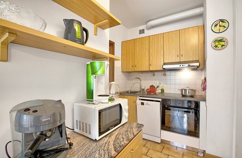 Riva del Garda Apartment | Garden & Surf By Rossana - Pool and Garden Apartment, Riva del Garda, Italy
