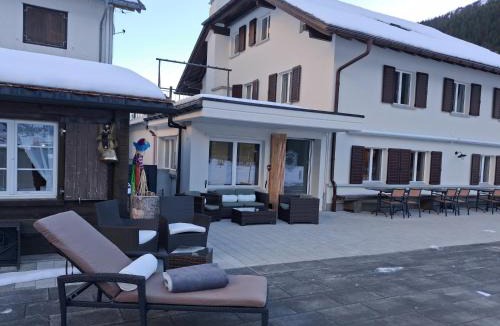 Spiringen Hotel | Gasthaus Sonne