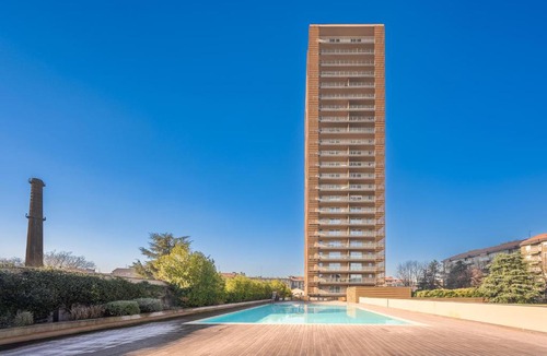 Dergano Apartment | Giax Tower-Pool,Spa&Gym-Niguarda Hospital-10min to Duomo