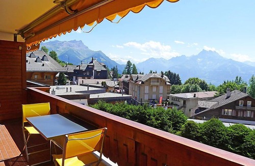 Villars-sur-Ollon Apartment | Grand-Hôtel B35 by Interhome