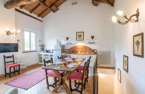 Villa Guardia Apartment | GuestHost - Confortable and stylish 90smq duplex apt that can accomodate up to 4 people located in a period building without a lift.Portion of private garden, large garden with shared pool and private parking space.Inside the building there is a historic