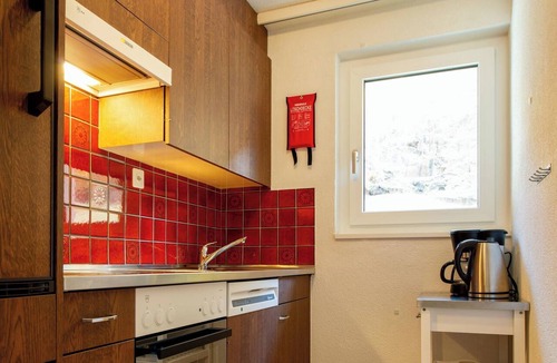 Saas Almagell Apartment | Haus Azur Appartement/Fewo Wohnung Nr. 1 by Interhome