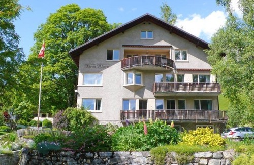 Klosters Platz Apartment | Haus beim Ahorn Appartement/Fewo, Dusche oder Bad, WC 4-Zimmerwohnung by Interhome