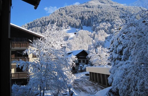 Klosters Dorf Apartment | Haus Fiorina 3 Appartement/Fewo, Dusche oder Bad, WC 3½-Zimmerwohnung by Interhome
