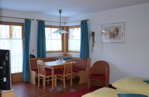 Ravaisch Apartment | Haus Helvetia, (Samnaun-Compatsch) by Interhome
