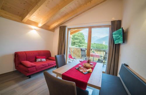 Sluderno Apartment | HAUSERGUT Ruhige Bio-Bauernhof Ferienwohnungen im Vinschgau mit Ortlerblick
