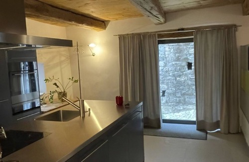 Spluegen Apartment | Historisches Teiler-Haus, (Splügen), by Interhome