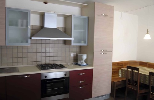 Locca Apartment | Holiday apartment with balcony and mountain view