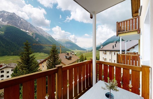 Zuoz Apartment | Holiday apartment Zuoz for 1 - 4 persons - Holiday apartment