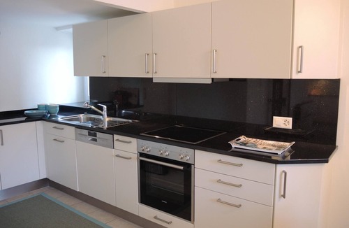Brissago House | Holiday home directly on the car-free lake promenade with private parking.