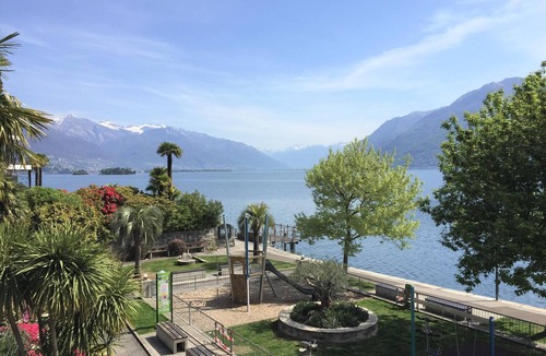 Brissago House | Holiday home directly on the car-free lake promenade with private parking.