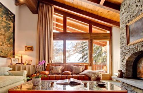 Zermatt House | Holiday Home Freistehendens Chalet Zen Zermatt an bester Lage by Interhome