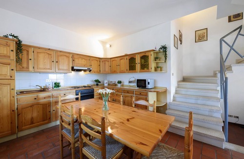 Padenghe sul Garda House | Holiday Home 'Le Paolette' with Lake View, Shared Pool and Private Terrace