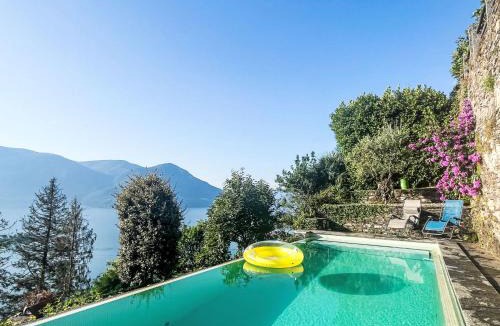 Porto Ronco House | Holiday Home Panorama Lakeview Lago Maggiore by Interhome
