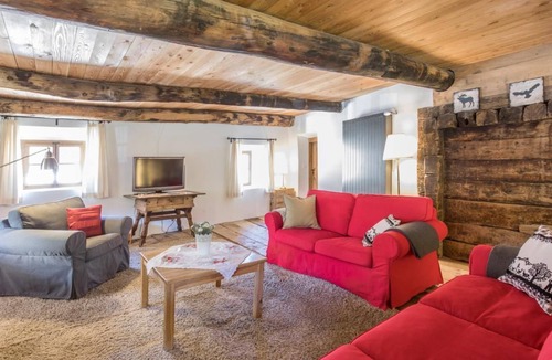 Zuoz House | Holiday house Zuoz for 1 - 10 persons with 4 bedrooms - Holiday house