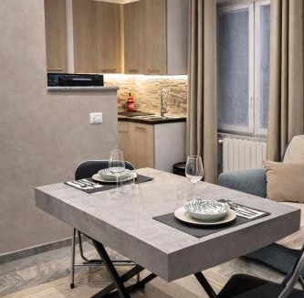 Pero Apartment | Home Design Fiera - Elegance and comfort at 12 min walk from Rho Fiera Milano