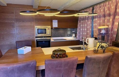 Verbier Apartment | Homerez - Apartment in Verbier
