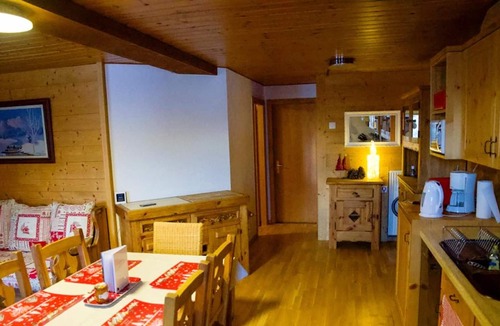 Orsieres Apartment | Homerez - Nice appartement 2 km away from the slopes for 6 ppl. at Orsières